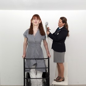 Guinnessova kniha rekordů Turku zařadila jako nejvyšší žijící ženu světa.