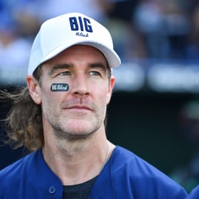 Americký herec James Van Der Beek zemřel ve věku 48 letech.