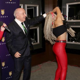 Felix by se měl určitě zúčastnit některé z tanečních soutěží. 