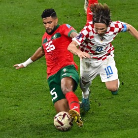Souboje o míč letos ještě neproběhly. O vstupenky se ale válčí ve velkém.