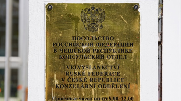 Galerie: Ruská ambasáda v Praze: Odtud špehují Česko – fotka 6 – eXtra.cz