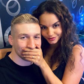 Krásnou Sarah požádal nedávno o ruku.