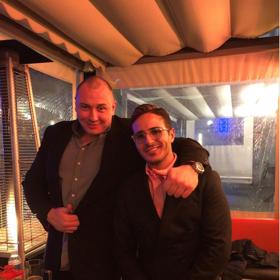 Simon ani Peter nebyli nikdy stíhaní za podvody, kterých se na ženách dopustili. 