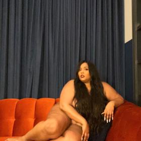 Jenže její sebeprezentace vzbuzuje rozporuplné reakce.