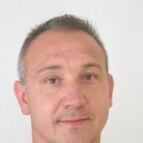 Hledatý Robert Okolicany.