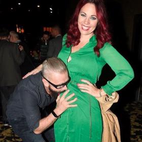 Partner na ní těhotenství ale poznal hned.