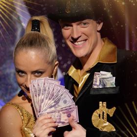 Tomáš Verner je na parketu jako doma.