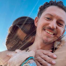 Když má Eva hlad, zakousne se do Přemka.