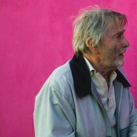 Ladislav Mrkvička získal za roli důchodce Antonína Českého lva. 