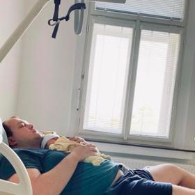 Pyšný tatínek Kryštof Vondráček.