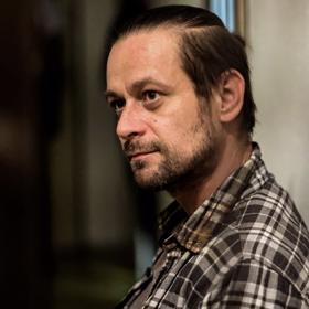 Jan Plouhar ztvárnil otce dívenky.