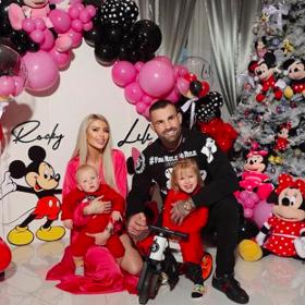 S Lelou přivedl na svět dceru Lili a syna Rockyho. Podpoří je prý v čemkoli. 