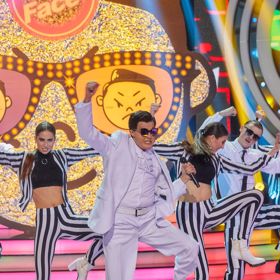 Albert Černý jako PSY.