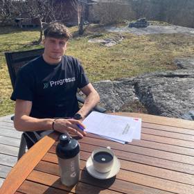 Matěj Peňáz bohužel do UFC nepůjde.