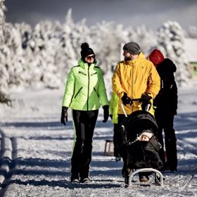 V době pandemie se jim narodil syn Ron.