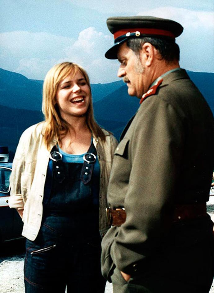 V komedii Holka na zabití z roku 1975.