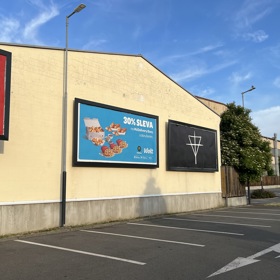 Lidé se shodují, že za vším stojí Kamil Bartošek alias Kazma. 