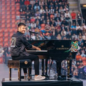 Marek Ztracený je sám otcem.