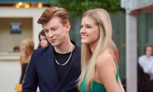 Adam Mišík si musí rvát vlasy. Natálka ukázala božskou postavu v plavkách, žhavé snímky berou dech 