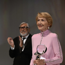 Dojatá Daniela Kolářová.