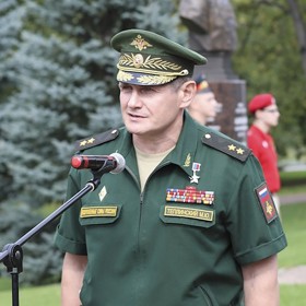 Michail Teplinskij má nově vést ruskou armádu.