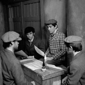 V Záhadě hlavolamu z roku 1969.