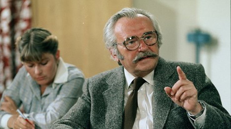 Galerie Jiří Sovák Měl způsobit smrtelnou nehodu, sám za podobnou