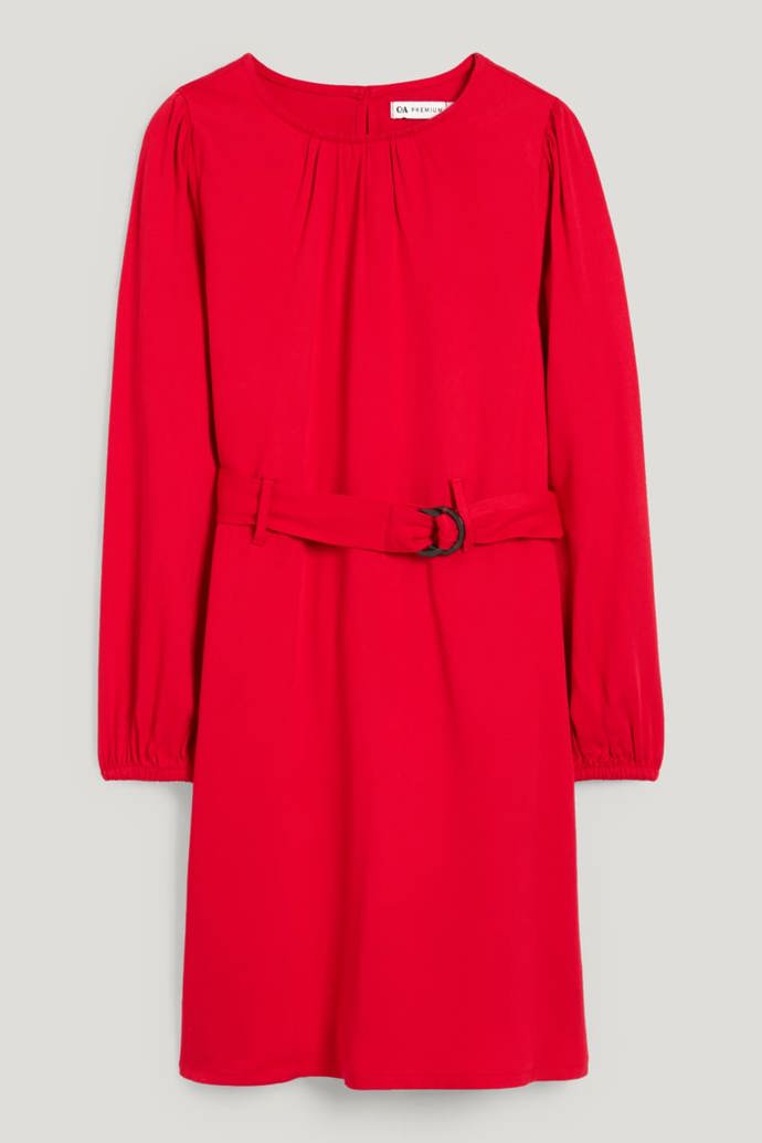 Výrazné barvy jsou vítány. (Šaty, C&A, 598 Kč)