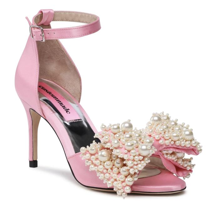 Luxusní střevíčky s perlovou mašlí, Custommade, 8 290 Kč.