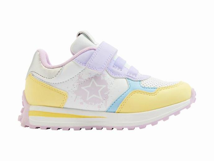 Lehké tenisky. Deichmann, 699 Kč