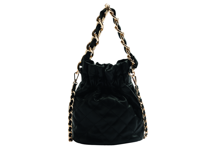 Prošívaná váčková kabelka, Deichmann, 499 Kč.