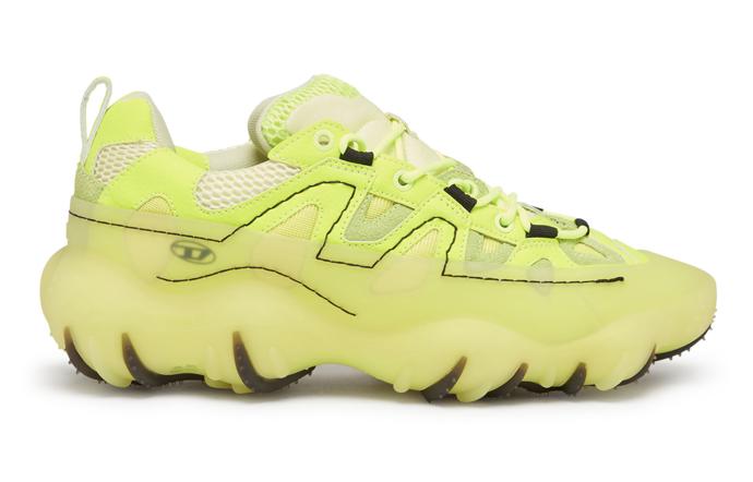 Pogumované tenisky Diesel, 8 810 Kč.