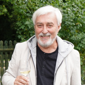 Moderátor Jan Rosák.