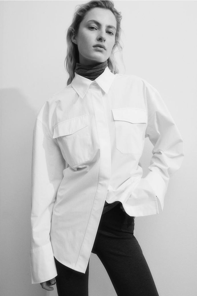 Košile jako svrchní prvek? Žádný problém. H&M, 1 329 Kč