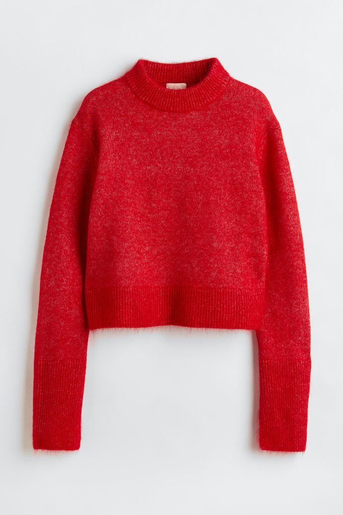 Rudý svetr z vlněné směsi s mohérem, H&M, 1 299 Kč.