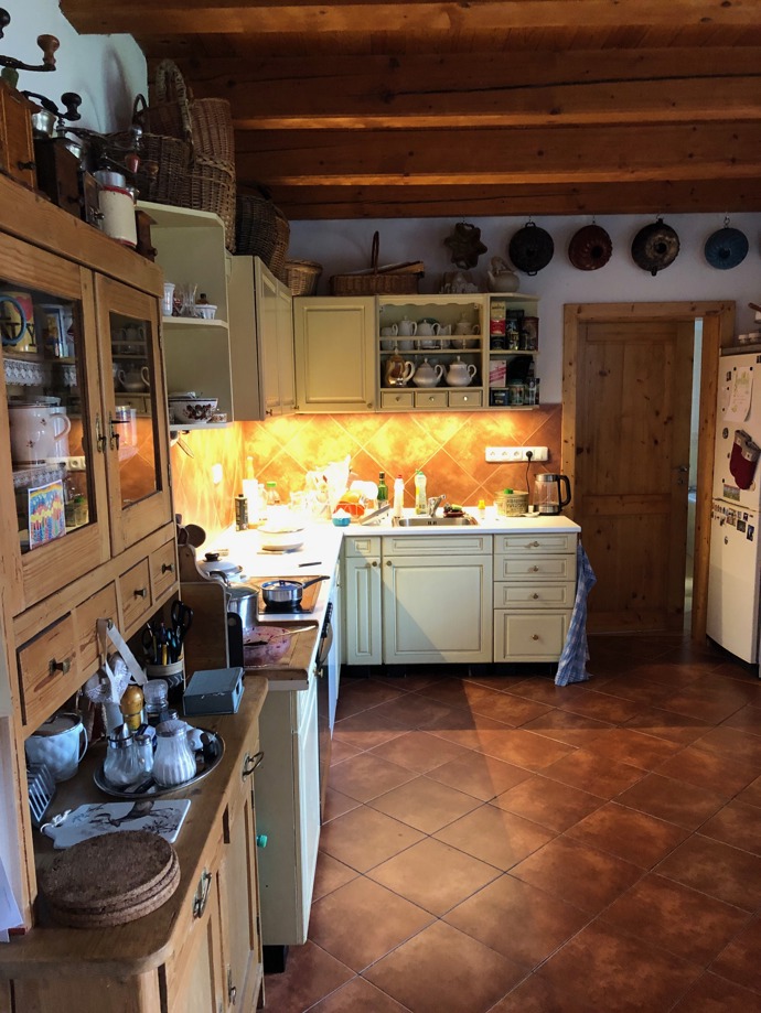 Chalupa Iva Šmoldase a útulná kuchyňka