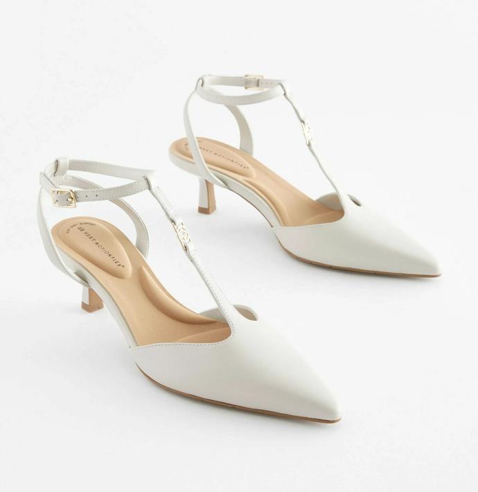 Páskové střevíčky Next, 1 875 Kč