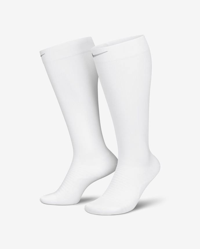 Vysoké sportovní ponožky. Nike, 849 Kč