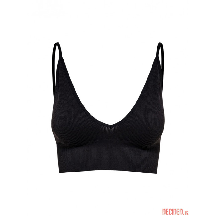 Top s tenkými ramínky nabízí i značka Only za 399 Kč.
