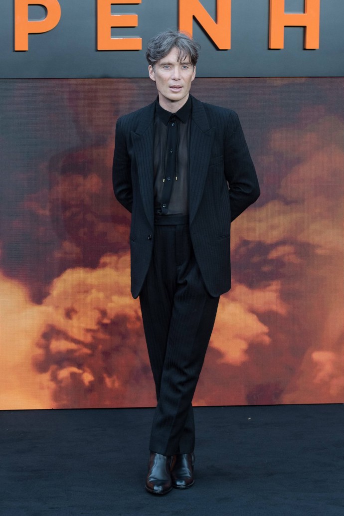 Ns londýnské premiéře filmu Oppenheimer pak Cillian Murphy předvedl elegantní a odvážný look z dílny návrhářů značky YSL. 