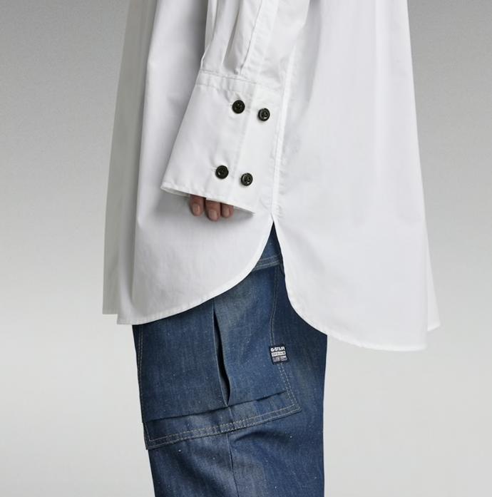 Jednoduché zdobné prvky nejsou na škodu. Košile G-Star Raw, 3 459 Kč