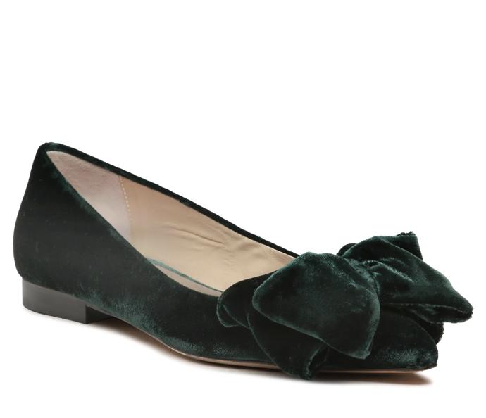 Sametové střevíčky Custommade, 4 290 Kč.