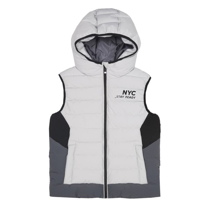 Sportovní vesta. C&A, 350 Kč