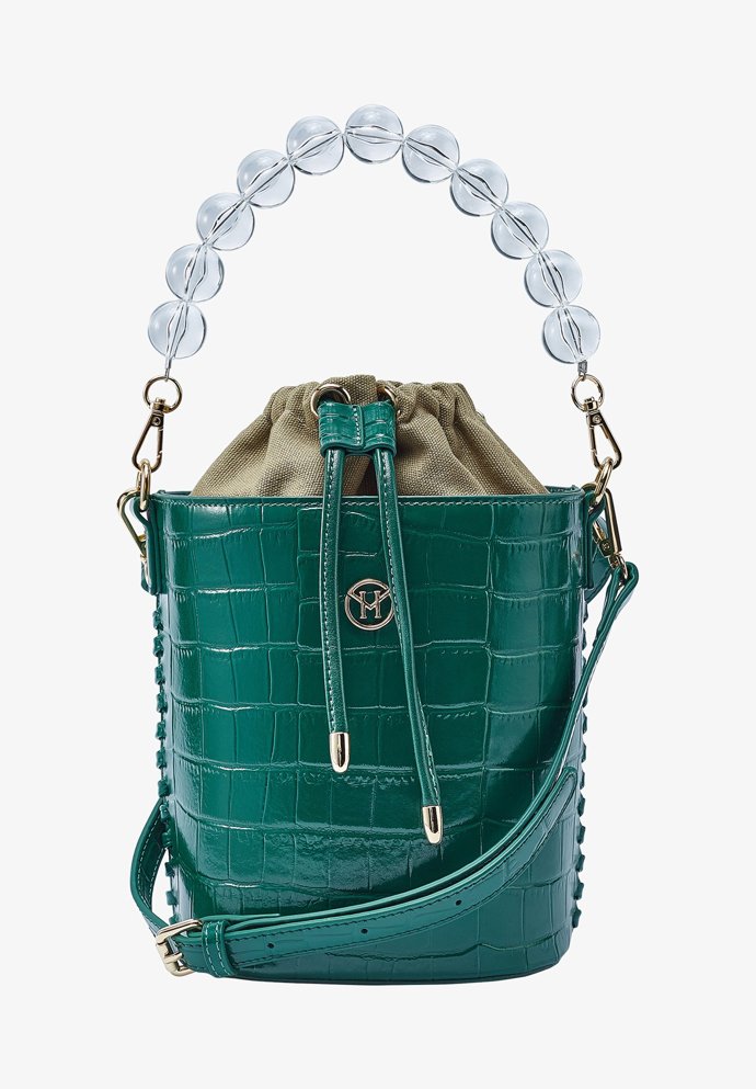 Kabelka - váček, Victoria Hyde, 1 999 Kč.