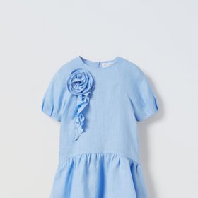 Šaty s aplikací, Zara Kids, 799 Kč.