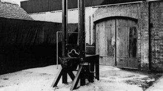 Skotská panna není dívka, ale gilotina: Poslední odsouzený tímto druhem popravy byl vrah 22leté dívky Hamida Djandoubi