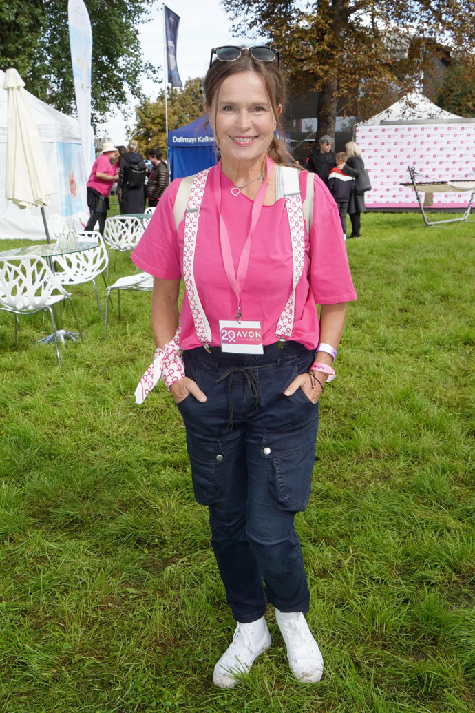 S vnoučky zažívá dobrodružství, o jakých se dnešním dětem ani nesní.