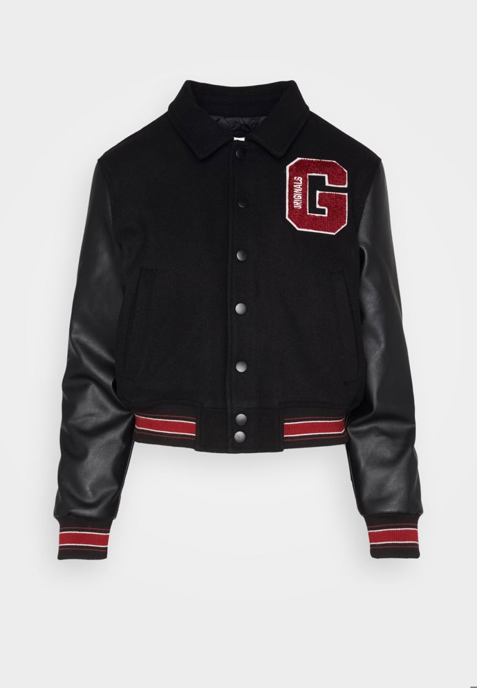 Klasický college bomber, Guess, 3 799 Kč.