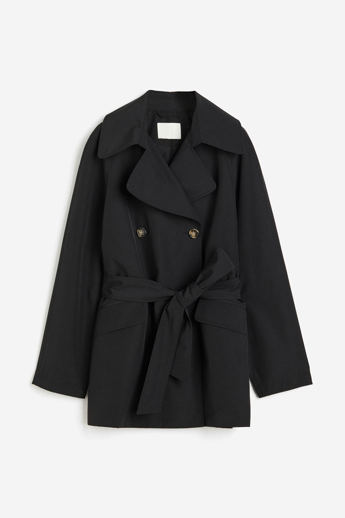 Černý, H&M, 1 499 Kč.