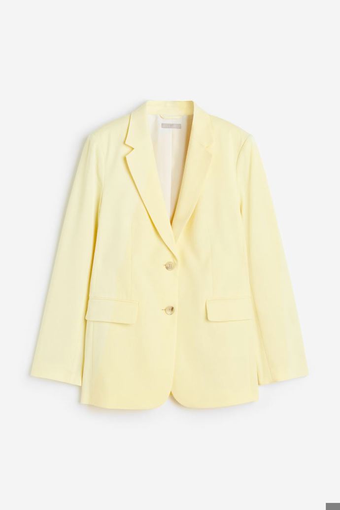 Sako, H&M, 999 Kč.